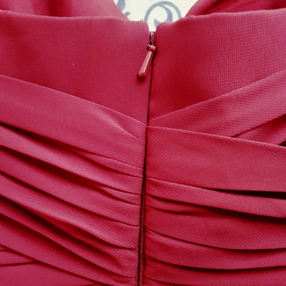 Long Strapless Chiffon Dress and Pleated Bodice - Picture 7 of 8